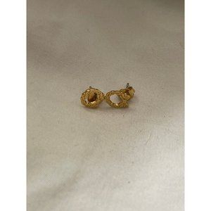 Vintage Gold Tone Wreath Earrings
